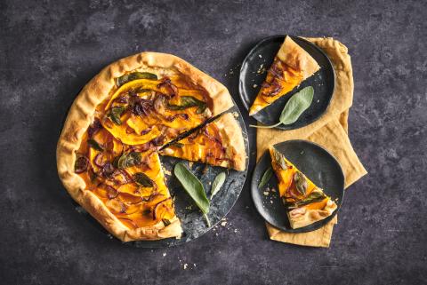 Kürbis-Zwiebel-Galette