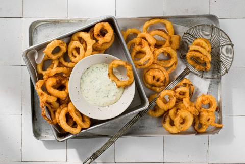 Rondelles d'oignon et dip