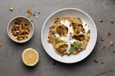 Risotto con carciofi e burrata