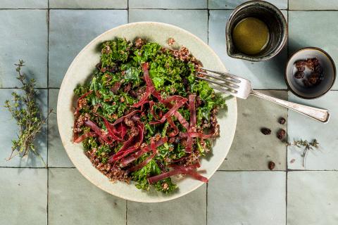 Quinoa-Federkohl-Salat