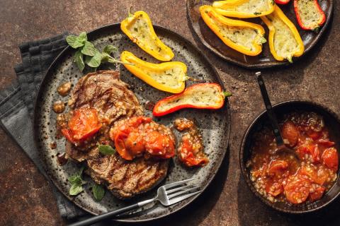 Bistecche di manzo con peperoni snack