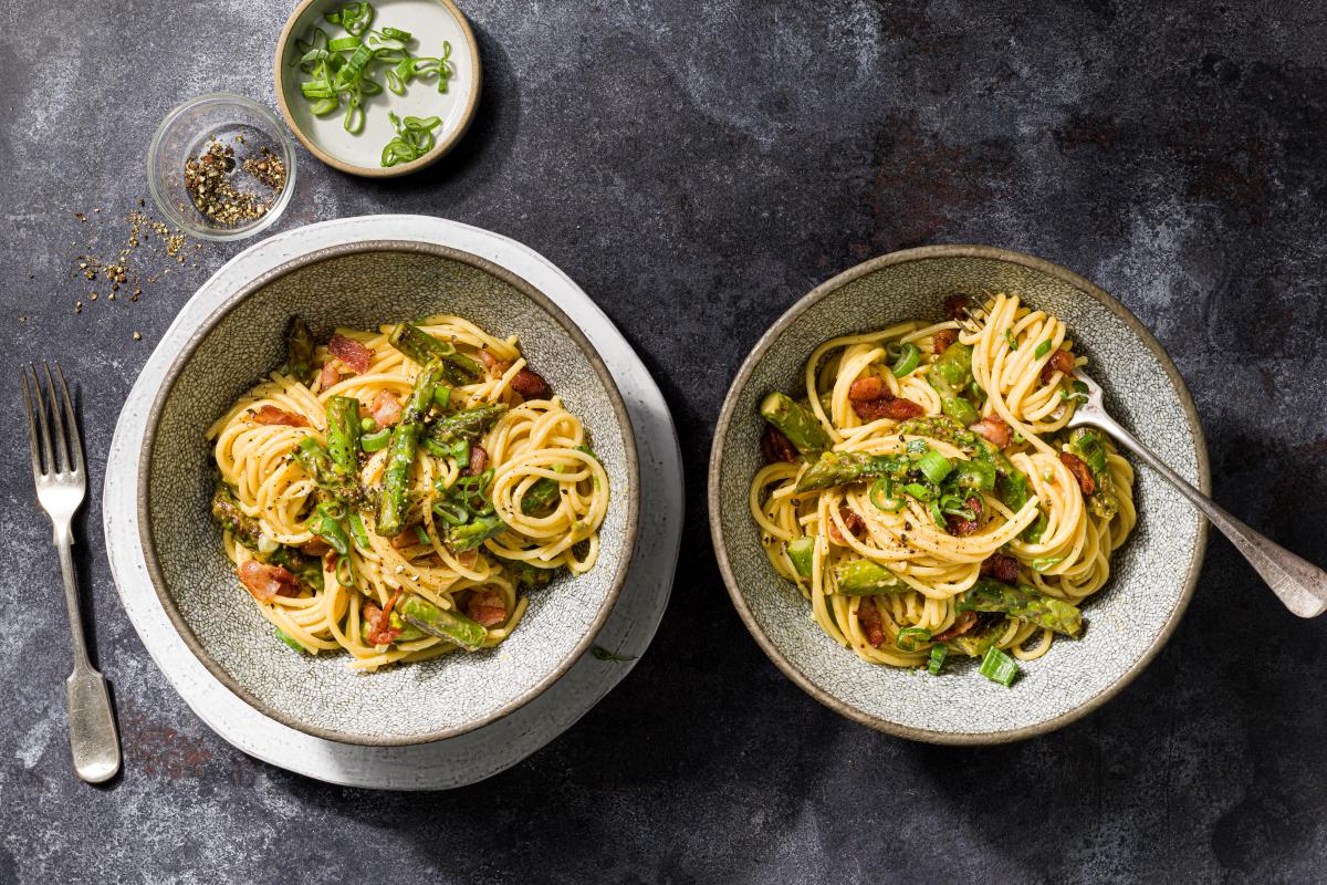 Asparagus carbonara - Recipes | fooby.ch