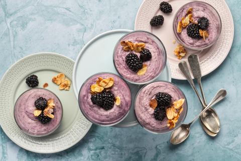 Brombeermousse mit Tonkabohne