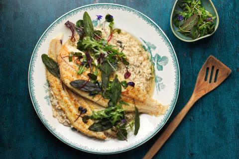 Salbei-Risotto mit Seezunge