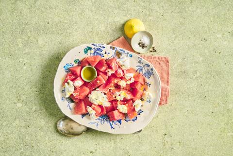Wassermelone mit Ziegenfrischkäse