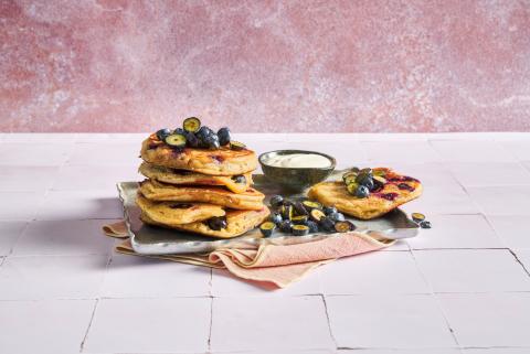Kefir-Pancakes mit Heidelbeeren