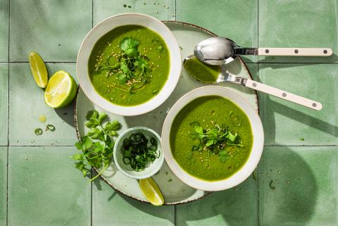 Grüne Thai-Curry-Gazpacho