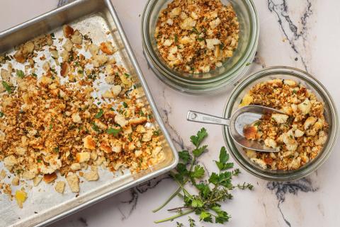 Pangrattato croccante alle erbe aromatiche