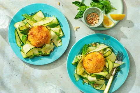 Airfryer Burrata auf Zucchinisalat 