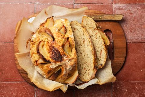 Birnen im Speckbrot