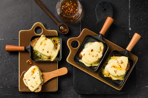 Hot honey raclette bruschette