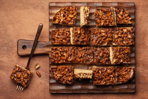 Baumnuss-Caramelwürfel