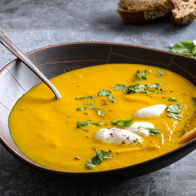 Carrot soup with orange and coriander Video