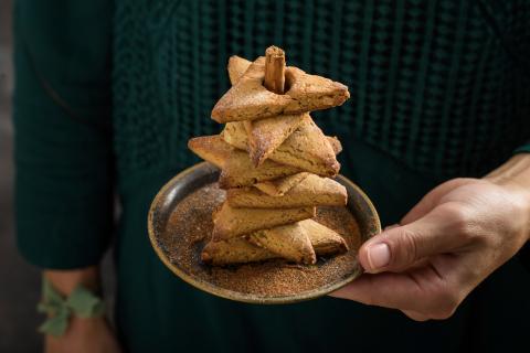 Christmas tree cinnamon cookies
