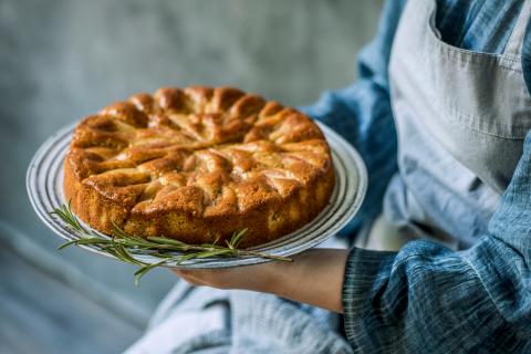 Apple and rosemary cake