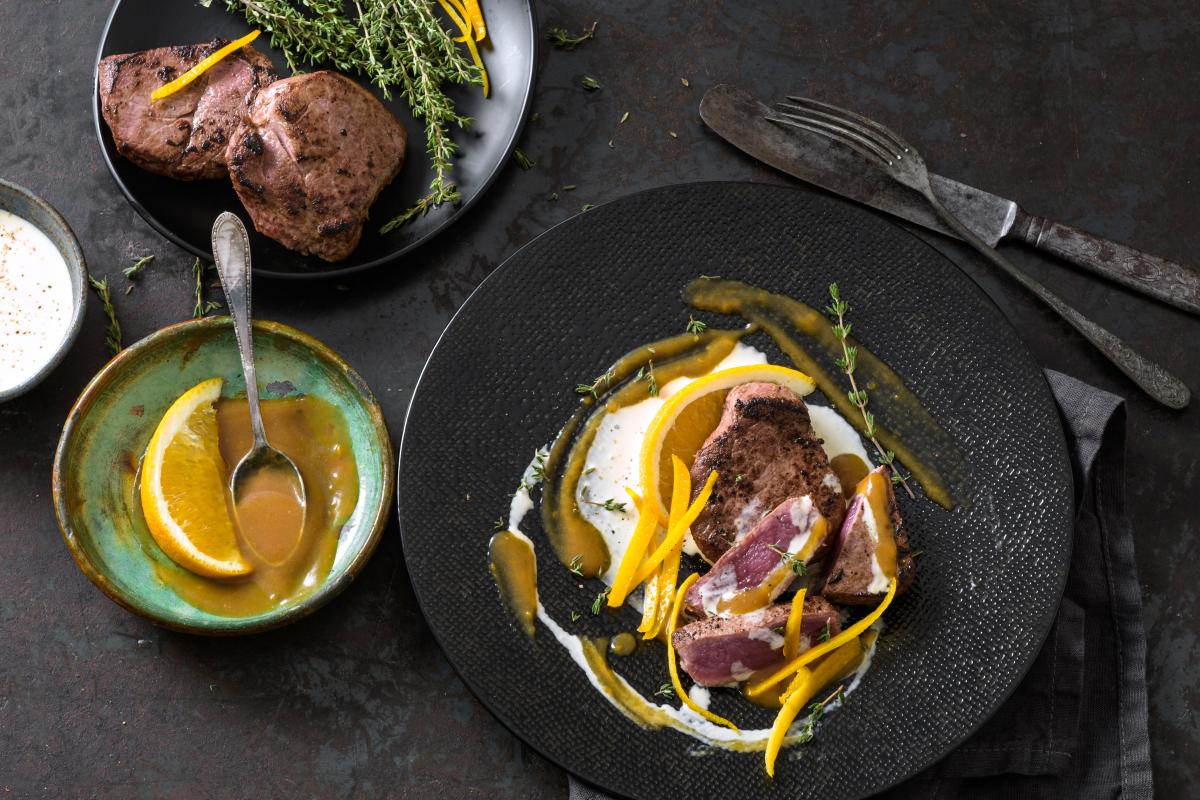 Veal medallions à l'orange - Recipes | fooby.ch
