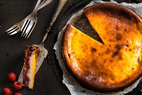 Cheesecake mit Himbeeren