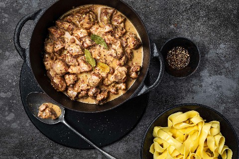 Stewed pork in a mustard sauce
