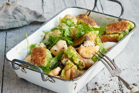 Shredded parsley pancake with chicken