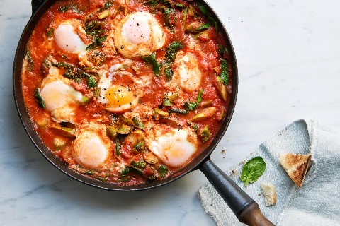 Spargel-Shakshuka