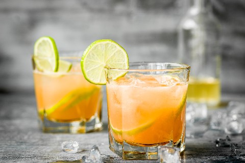 Melon & tequila soda