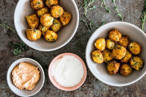 Frittierte Mozzarella-Bällchen