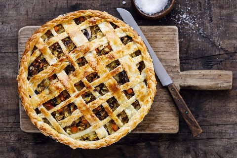 Crostata di funghi e verza