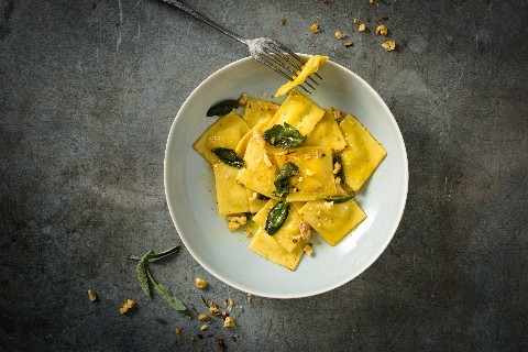 Fonduta ravioli