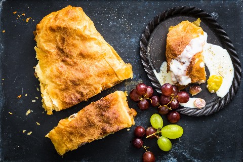 Grape strudel with vanilla custard