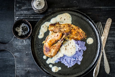 Poulet braisé à la sauce à la moutarde et au lait
