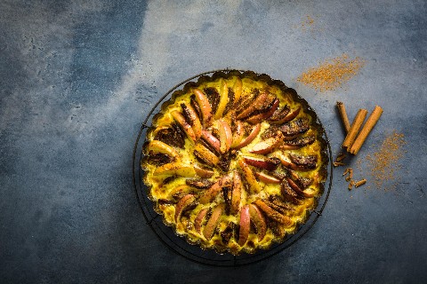 Apple & cinnamon flan