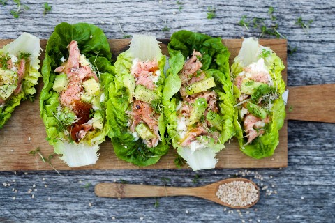 Salade de saumon à l'avocat
