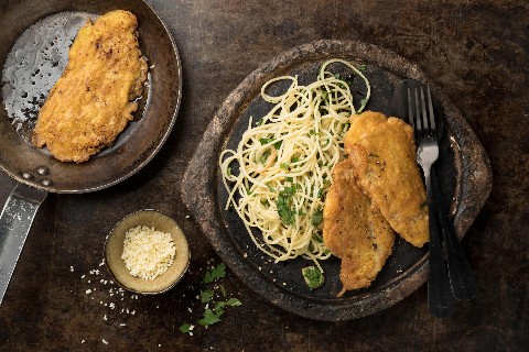 Piccatas et spaghettis à l'ail