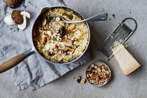 Risotto aux bolets et aux noisettes grillées