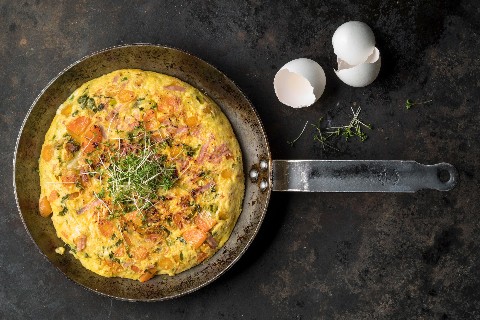 Frittata mit Schinken und Frühlingsgemüse