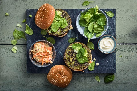 Edamame quinoa burgers