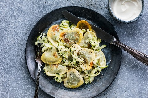 Ravioli a cuore in salsa di zucchina e limone