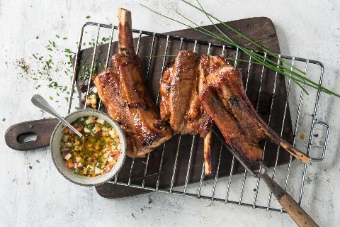 Spare ribs de veau à la vinaigrette du jardin
