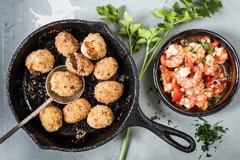 Brazilian bean fritters (acarajé)