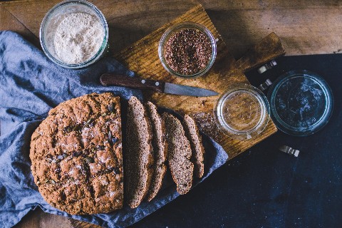 Buchweizen-Dinkel-Brot