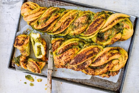 Treccia al pesto