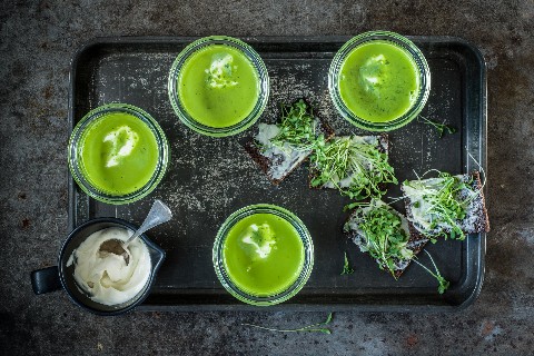 Shot alle erbe aromatiche