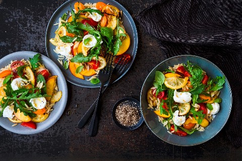 Pasta salad with nectarines