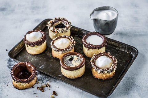 Cookie cups