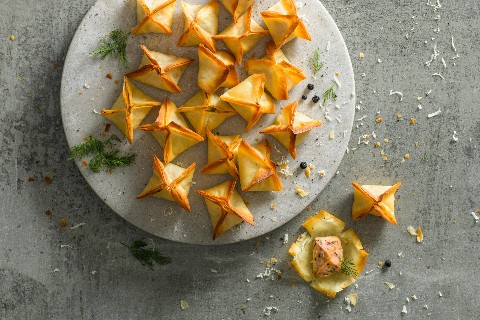 Fagottini di pulled salmon