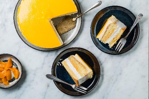 Clementine yoghurt cake