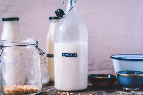 Vegan oat drink