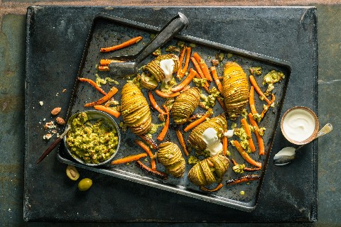 Fächerkartoffel mit Pesto