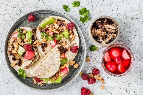Taco au poulet et aux framboises, sauce BBQ