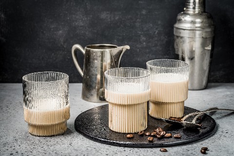 Almande Baileys Cocktail